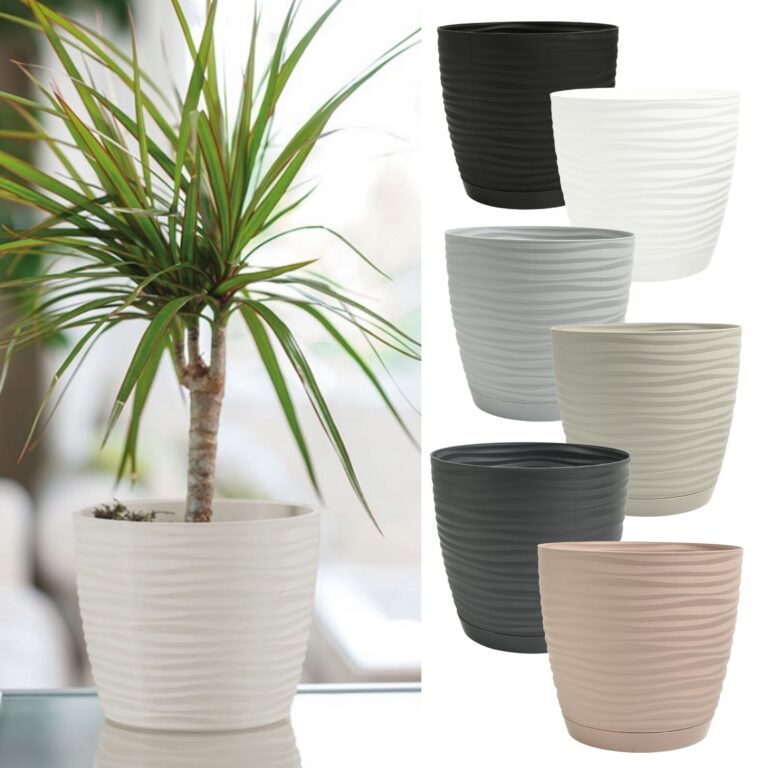 Wavy Round Plastic Plant Pot with Saucer