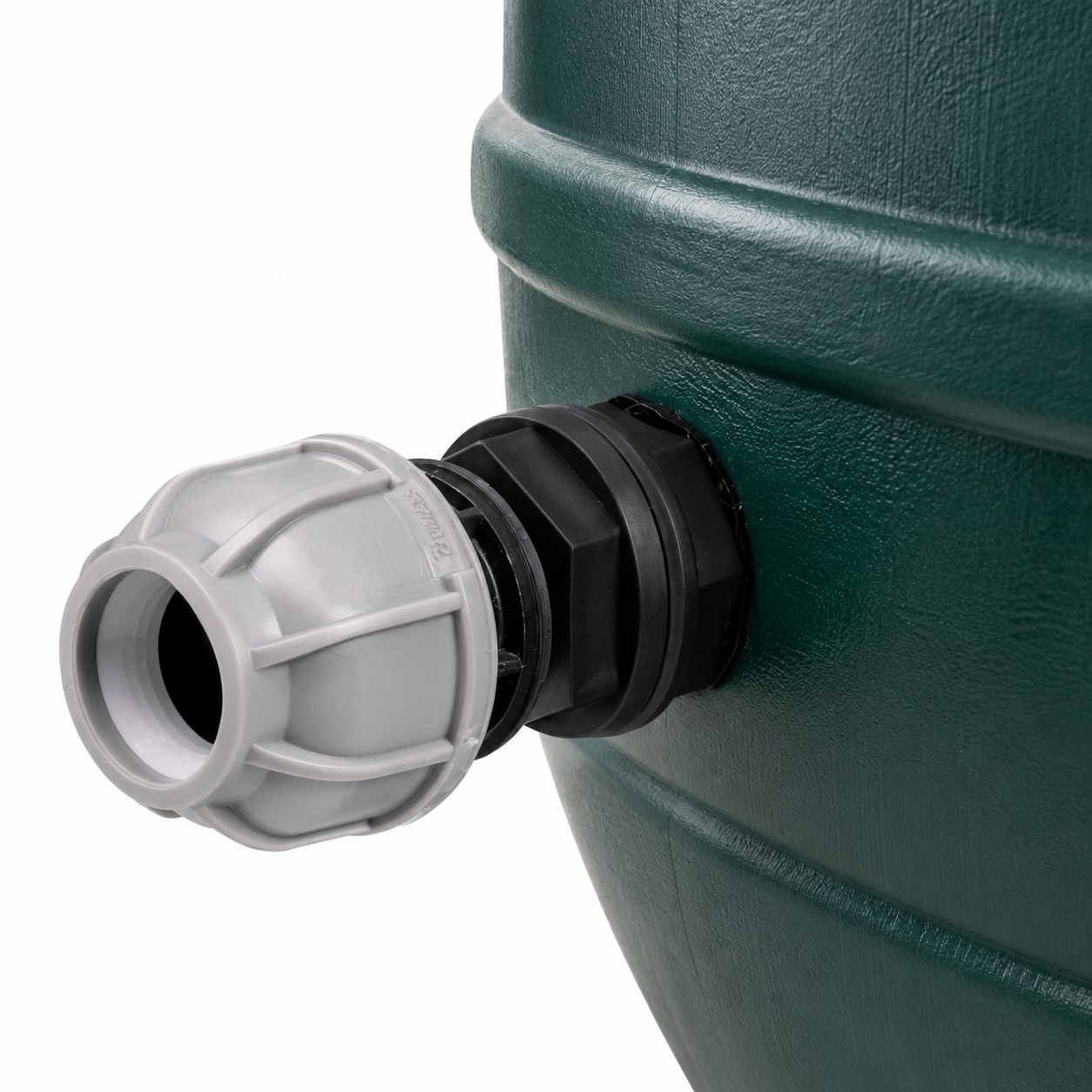 Tank Bulkhead 1 inch BSP to 32 mm MDPE with Nut and Seal