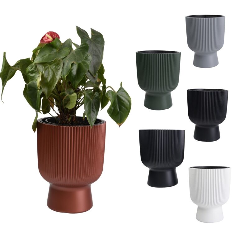 Milly Wavy Round Plant Pot With Insert