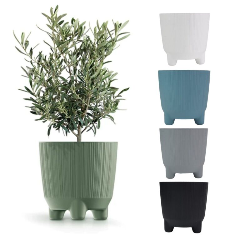 Round Planter on Legs Ribbed