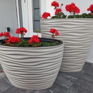 Oval Planter with Insert Dunes Effect