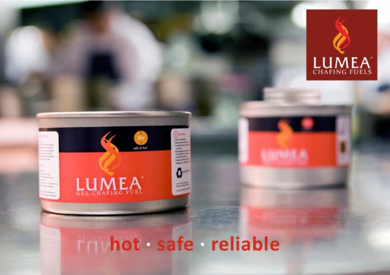 Lumea three-hour gel chafing fuel tin in the foreground of a catering product photo