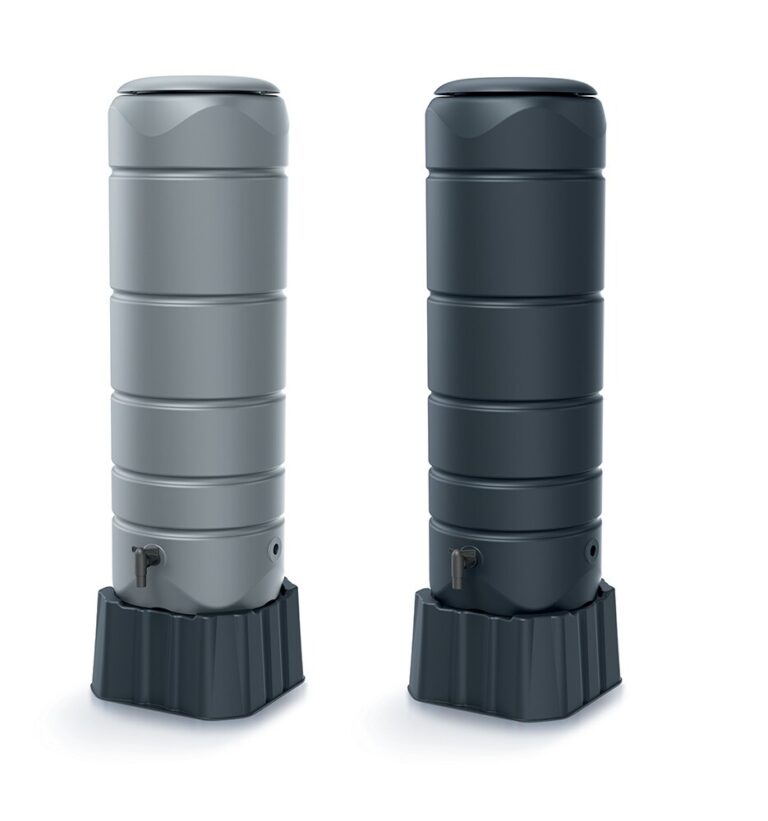 Grey and anthracite slim round water butts with lids and horizontal bands