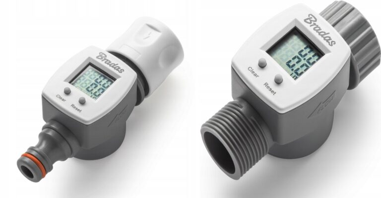 Two grey LCD water flow meter connection options: snap-on and threaded
